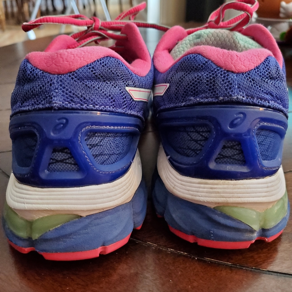 Asics Gel Nimbus 17 size 9 - Picture 6 of 8
